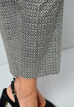 Stoffhose - Schwarz,/off White 11 Stoffhose - Schwarz,/off White -Alba Moda Verkäufe 04ad24ad0ff44728a95f1b4f24ab585b