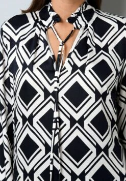 Bluse - Schwarz/off White 11 Bluse - Schwarz/off White -Alba Moda Verkäufe 0dce2e4e38464a768a5c1aa6ba1ae4cc