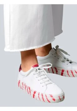 Flared Jeans - Off-white 10 Flared Jeans - Off-white -Alba Moda Verkäufe 6001c21bade945e7b3115907aa83a22c