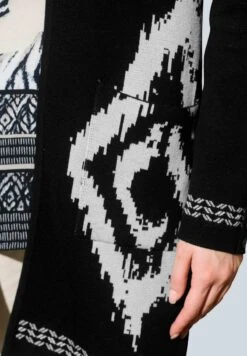 Strickjacke - Schwarz 10 Strickjacke - Schwarz -Alba Moda Verkäufe 643f254fc6f8441aaa5d427b31b8e599