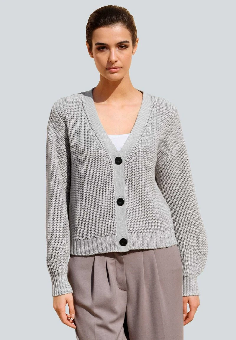 Strickjacke - Taupe 3 Strickjacke - Taupe