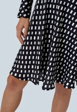 Freizeitkleid - Schwarz/ecru 12 Freizeitkleid - Schwarz/ecru -Alba Moda Verkäufe 8c5783112c9c4090bb334efc3e27c523